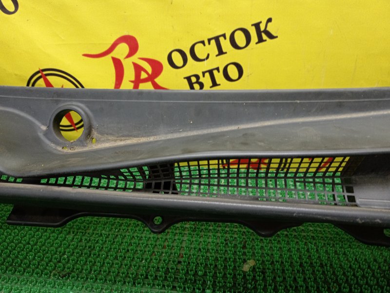 Решетка под лобовое стекло, 1000 рублей, Красноярск