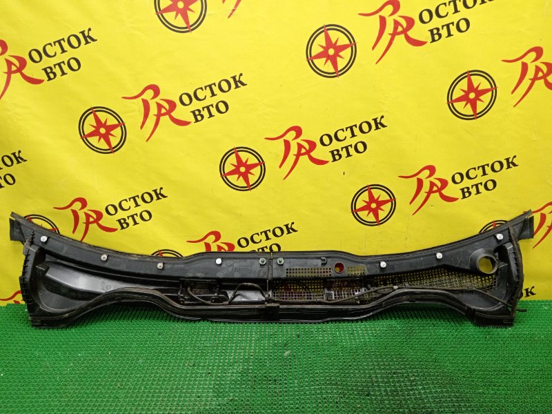 Решетка под лобовое стекло, 600 рублей, Красноярск