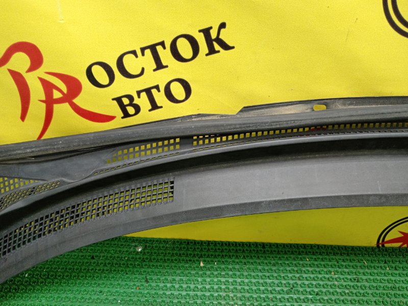 Решетка под лобовое стекло, 500 рублей, Красноярск