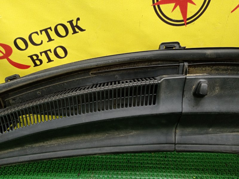 Решетка под лобовое стекло, 1000 рублей, Красноярск