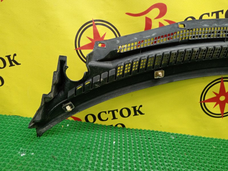 Решетка под лобовое стекло, 500 рублей, Красноярск