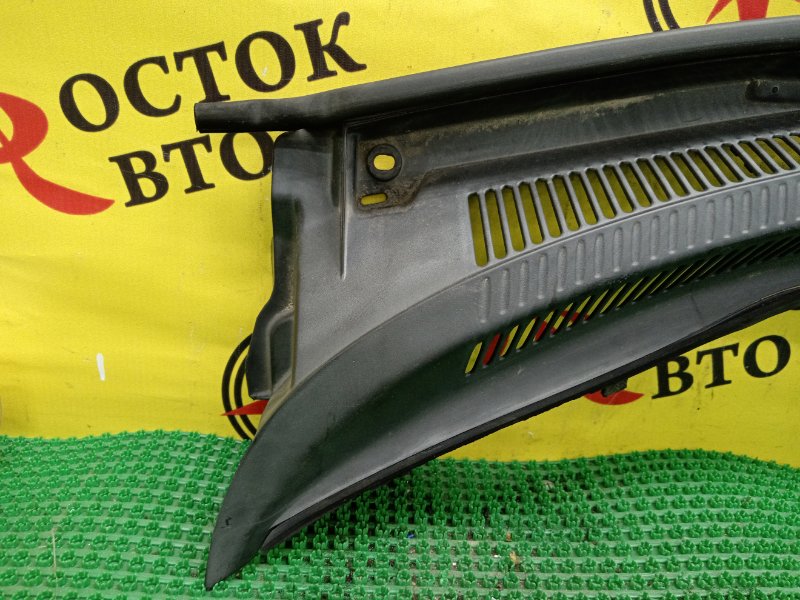 Решетка под лобовое стекло, 500 рублей, Красноярск