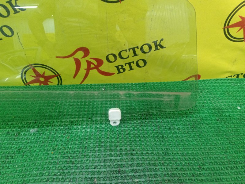 стекло боковое, 1500 рублей, Красноярск