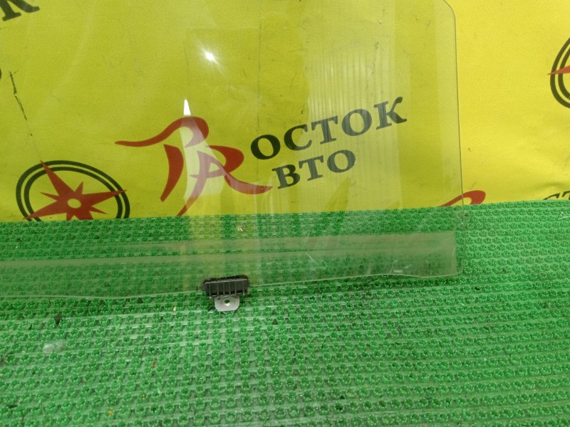 стекло боковое, 1000 рублей, Красноярск