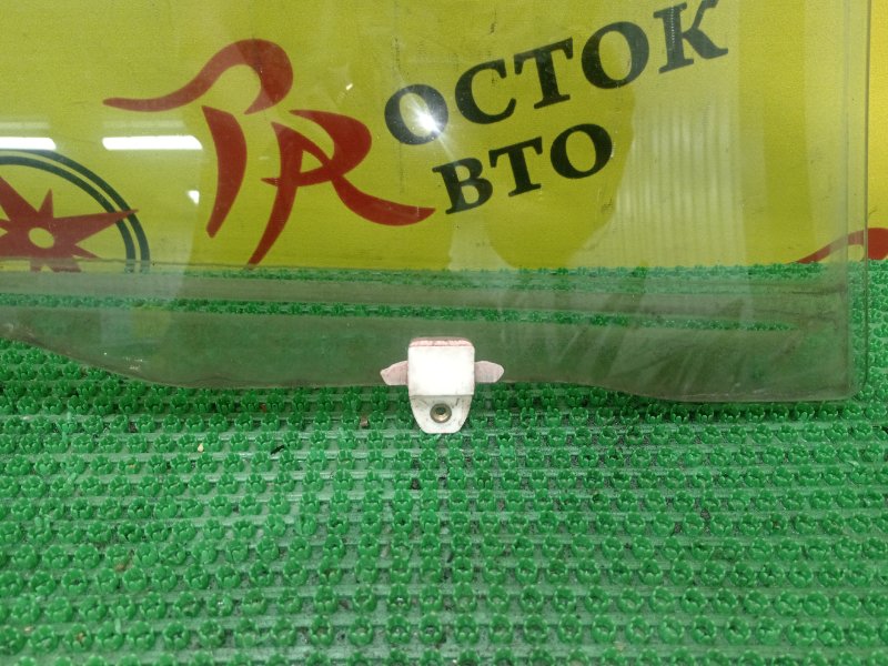 стекло боковое, 1500 рублей, Красноярск