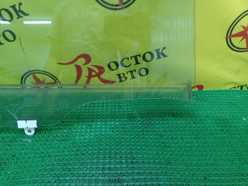 стекло боковое, 1200 рублей, Красноярск