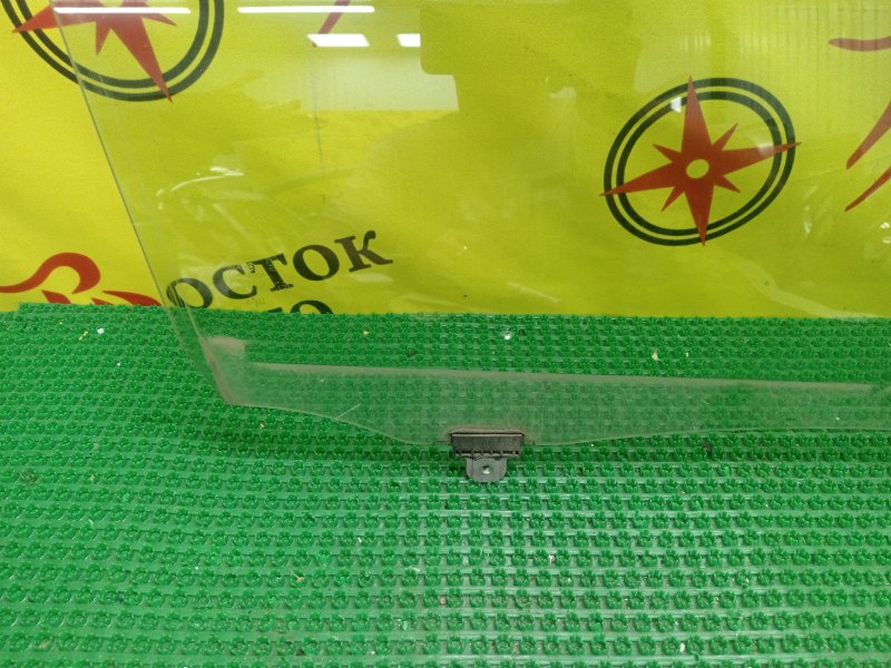 стекло боковое, 1000 рублей, Красноярск