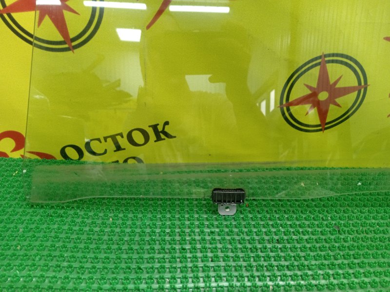 стекло боковое, 1000 рублей, Красноярск