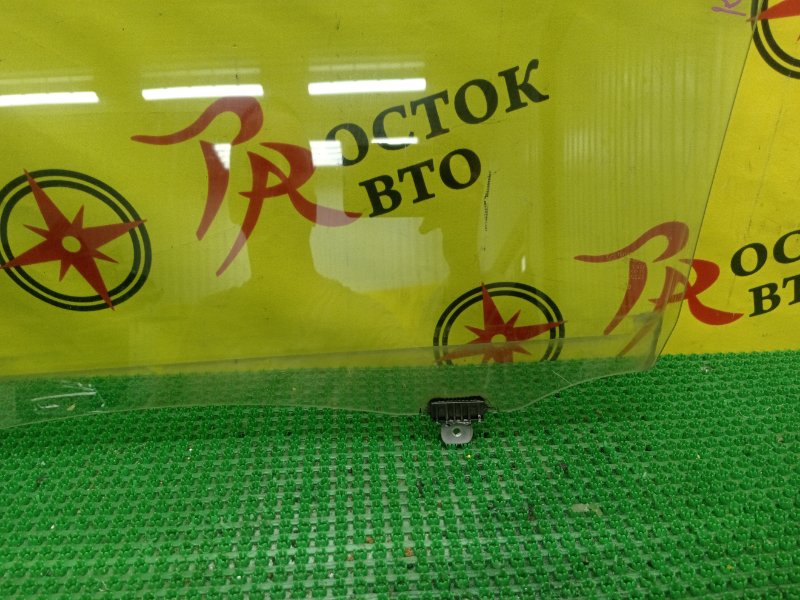стекло боковое, 1000 рублей, Красноярск