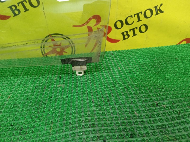стекло боковое, 1500 рублей, Красноярск