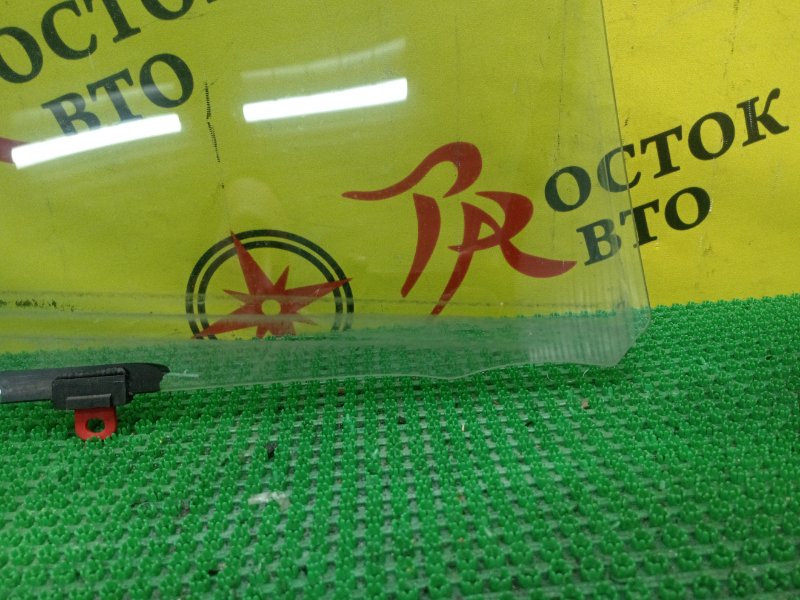 стекло боковое, 1500 рублей, Красноярск
