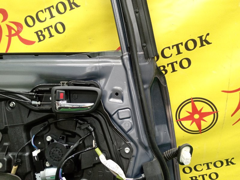 Дверь боковая, 26000 рублей, Красноярск