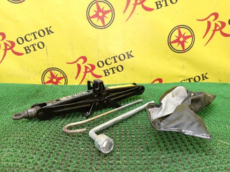 Домкрат, 1000 рублей, Красноярск
