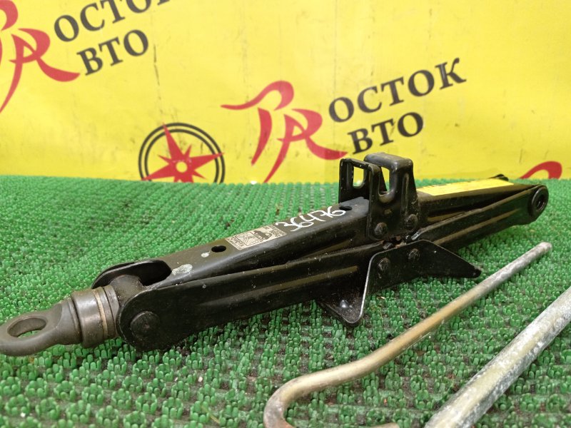 Домкрат, 1000 рублей, Красноярск