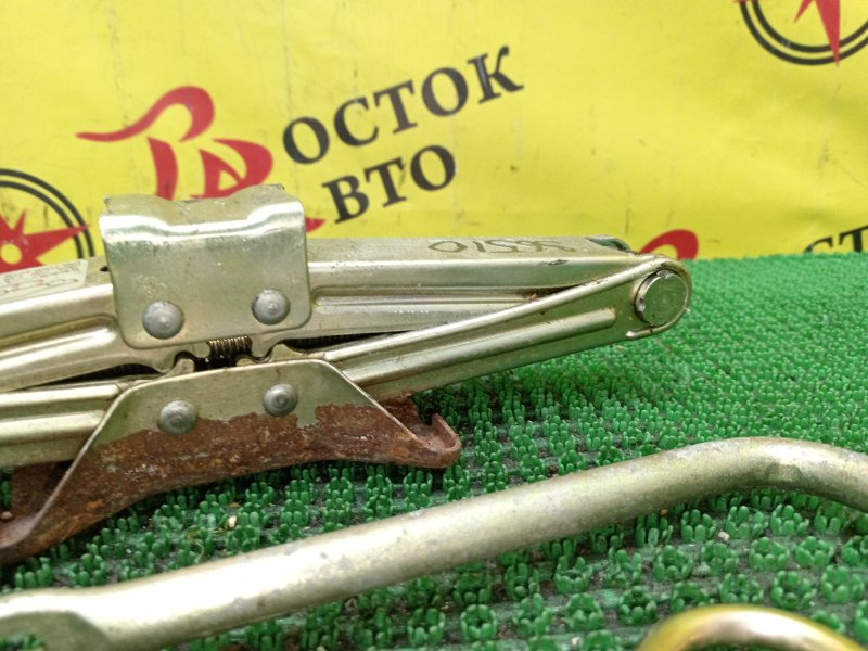 Домкрат, 1000 рублей, Красноярск