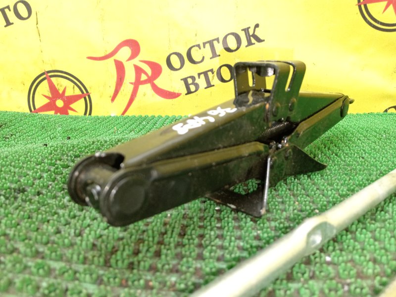 Домкрат, 800 рублей, Красноярск
