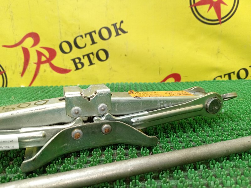 Домкрат, 800 рублей, Красноярск