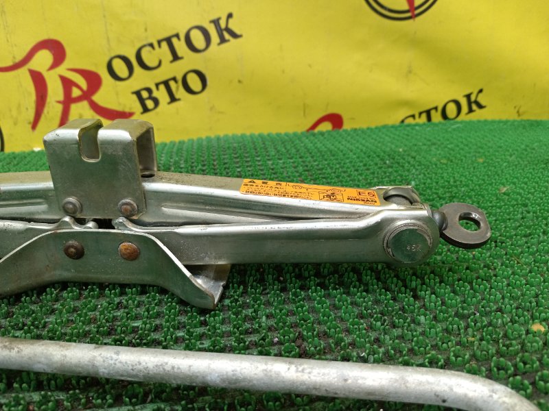 Домкрат, 1500 рублей, Красноярск