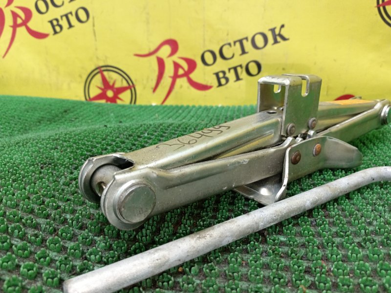 Домкрат, 1500 рублей, Красноярск