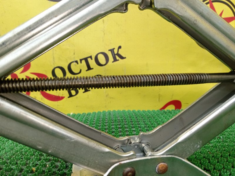 Домкрат, 1500 рублей, Красноярск