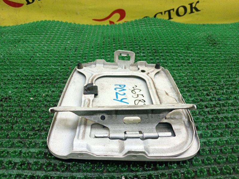 Лючок топливного бака, 500 рублей, Красноярск