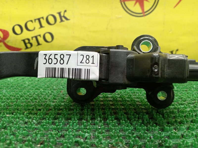Педаль газа, 300 рублей, Красноярск