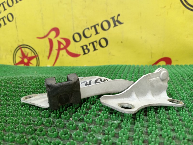 Петля капота, 200 рублей, Красноярск