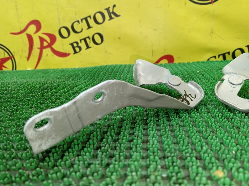 Петля капота, 400 рублей, Красноярск