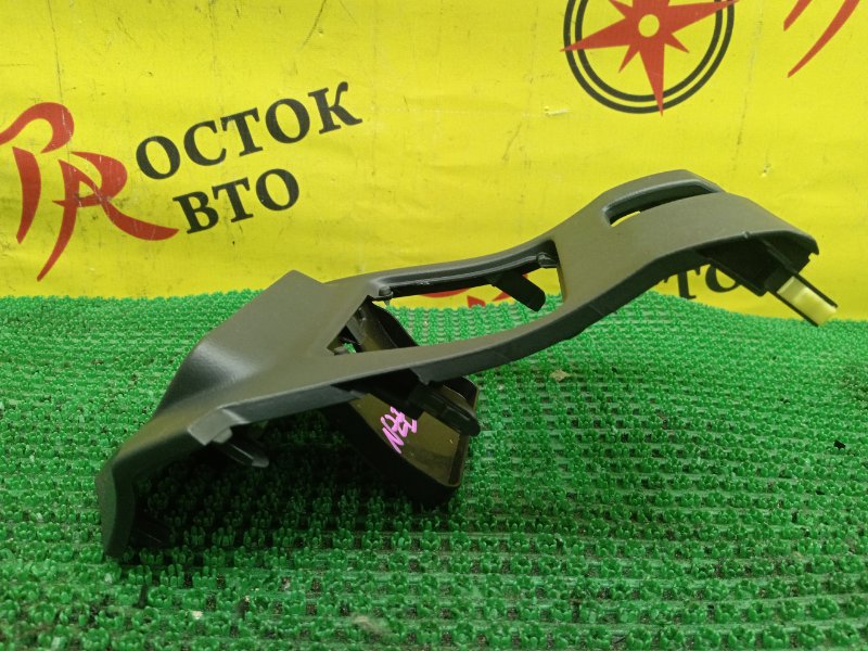 Накладка на торпедо, 500 рублей, Красноярск