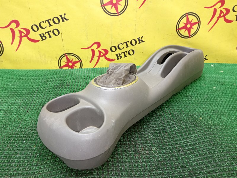Консоль между сидений, 500 рублей, Красноярск