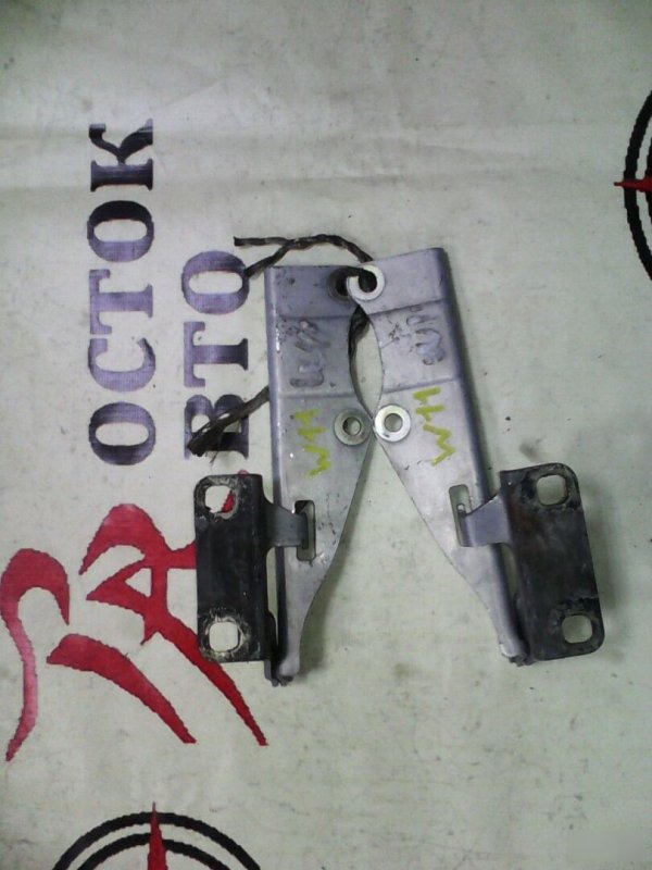 Петля капота, 400 рублей, Красноярск