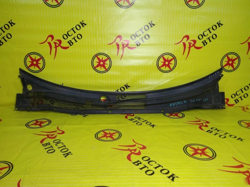 Решетка под лобовое стекло, 300 рублей, Красноярск