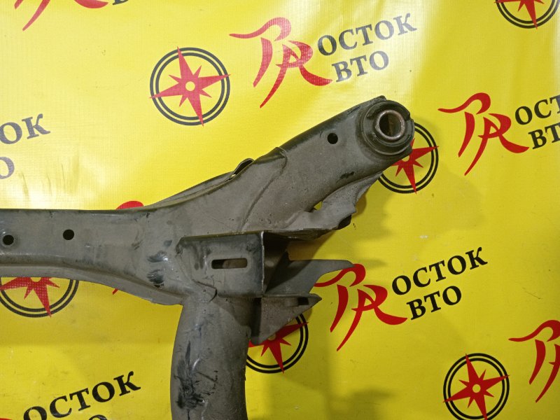 балка поперечная, 2000 рублей, Красноярск