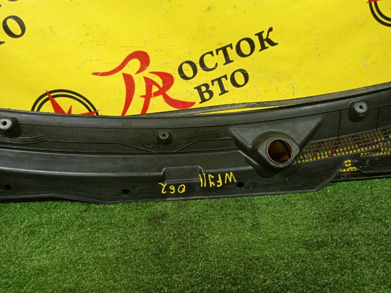 Решетка под лобовое стекло, 300 рублей, Красноярск