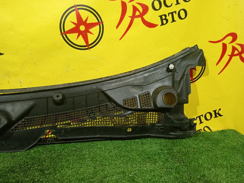 Решетка под лобовое стекло, 300 рублей, Красноярск