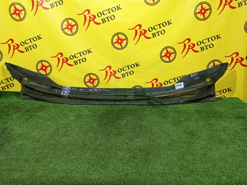 Решетка под лобовое стекло, 300 рублей, Красноярск