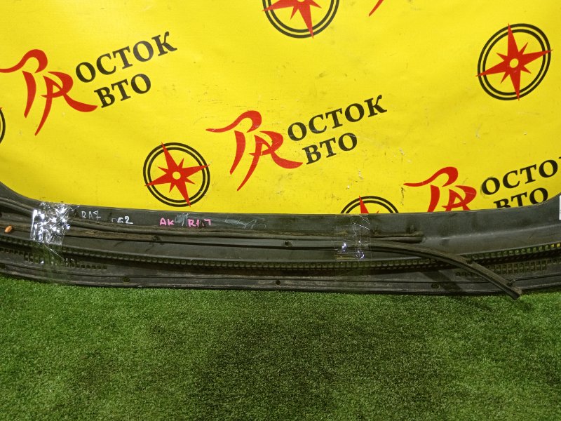 Решетка под лобовое стекло, 300 рублей, Красноярск