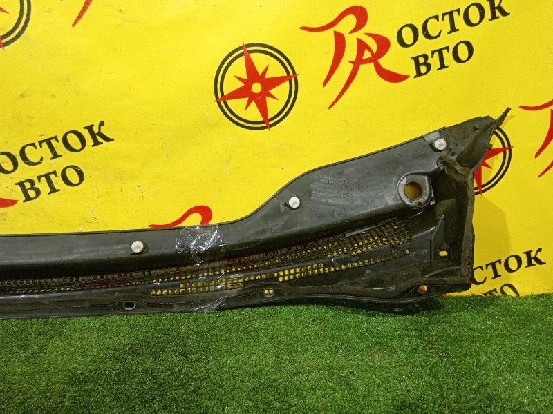 Решетка под лобовое стекло, 300 рублей, Красноярск