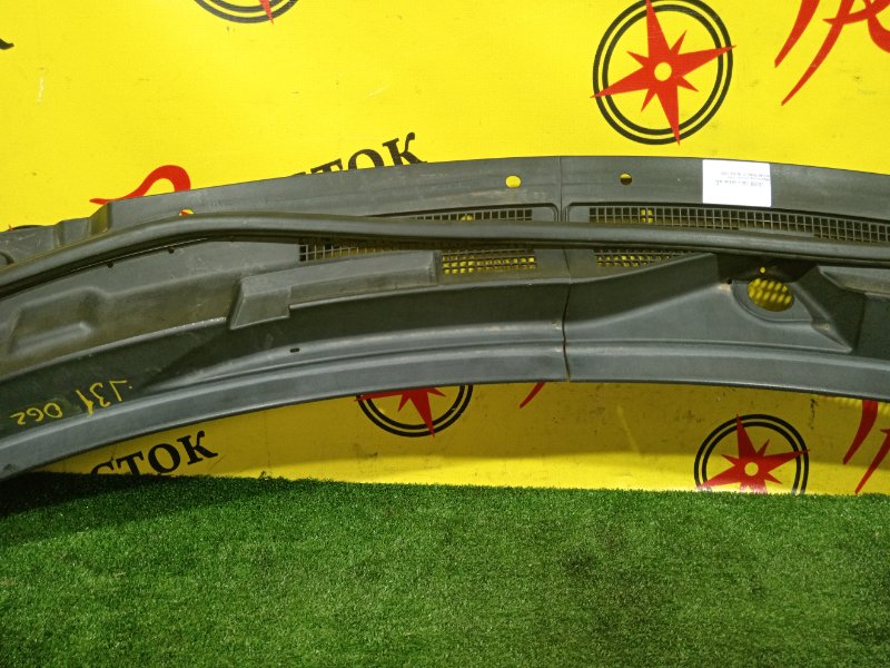 Решетка под лобовое стекло, 300 рублей, Красноярск