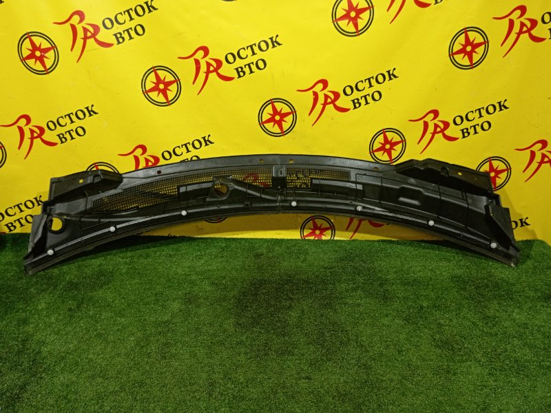 Решетка под лобовое стекло, 300 рублей, Красноярск