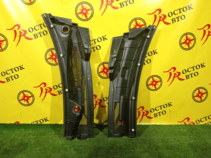 Решетка под лобовое стекло, 300 рублей, Красноярск