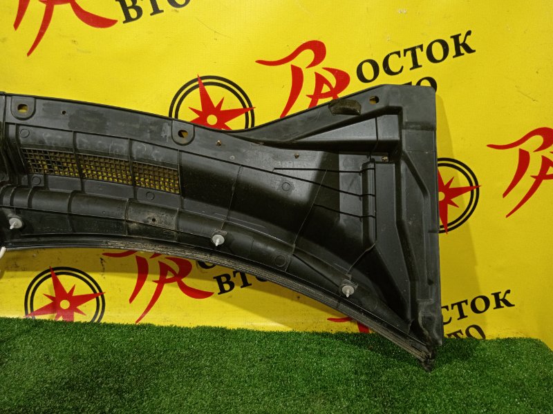 Решетка под лобовое стекло, 300 рублей, Красноярск