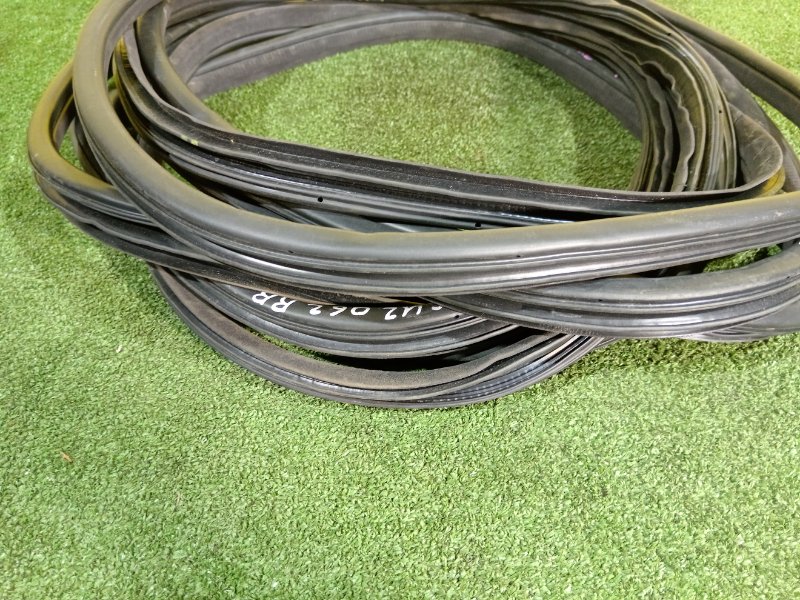 уплотнитель, 1900 рублей, Красноярск