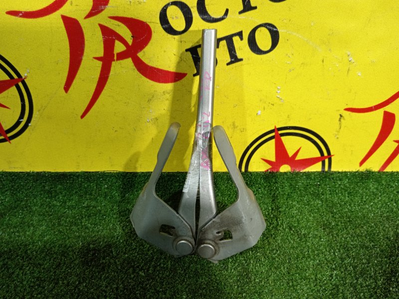 Петля капота, 300 рублей, Красноярск