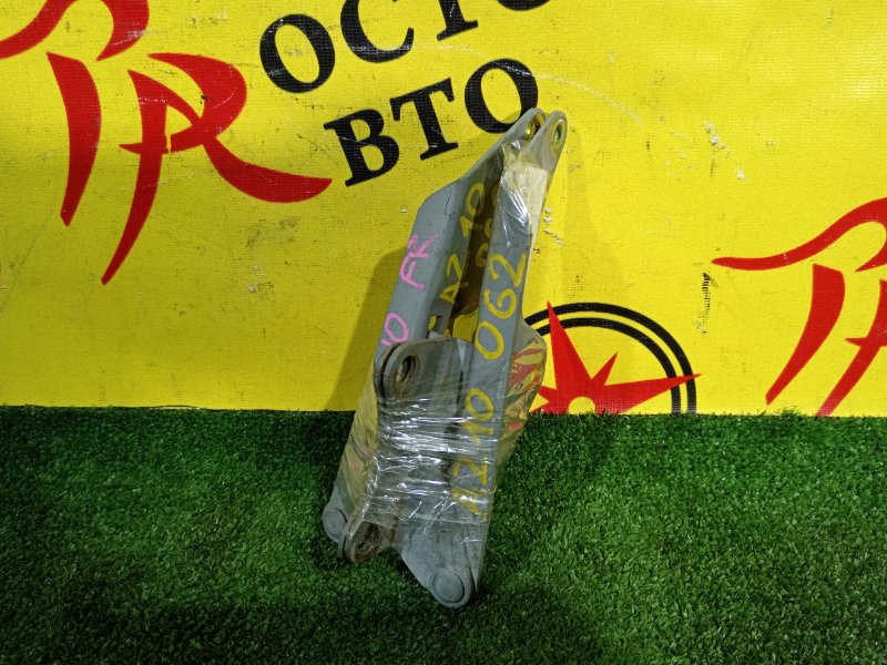 Петля капота, 200 рублей, Красноярск