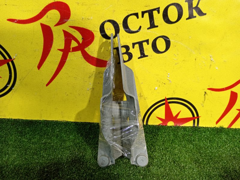 Петля капота, 200 рублей, Красноярск