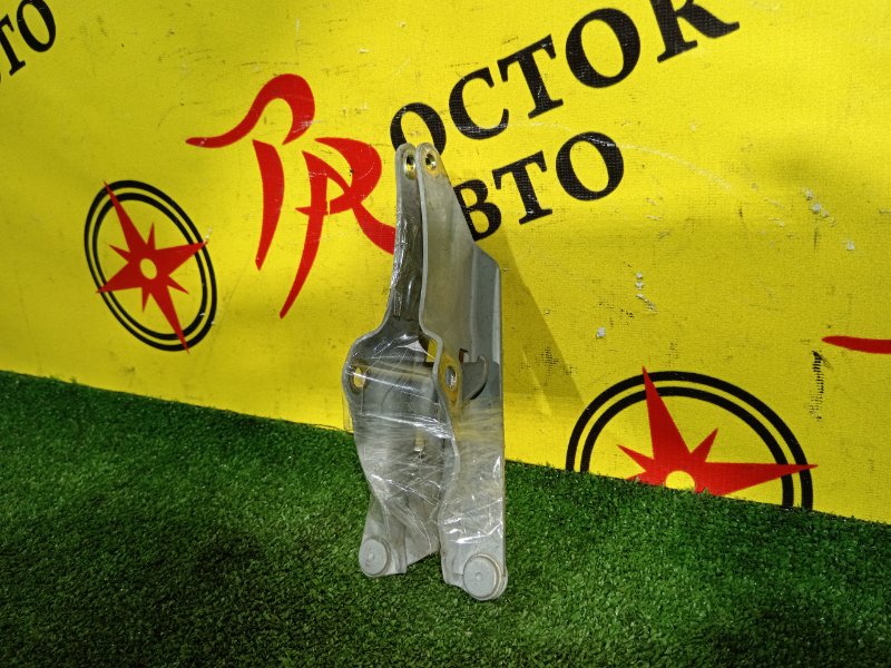 Петля капота, 200 рублей, Красноярск