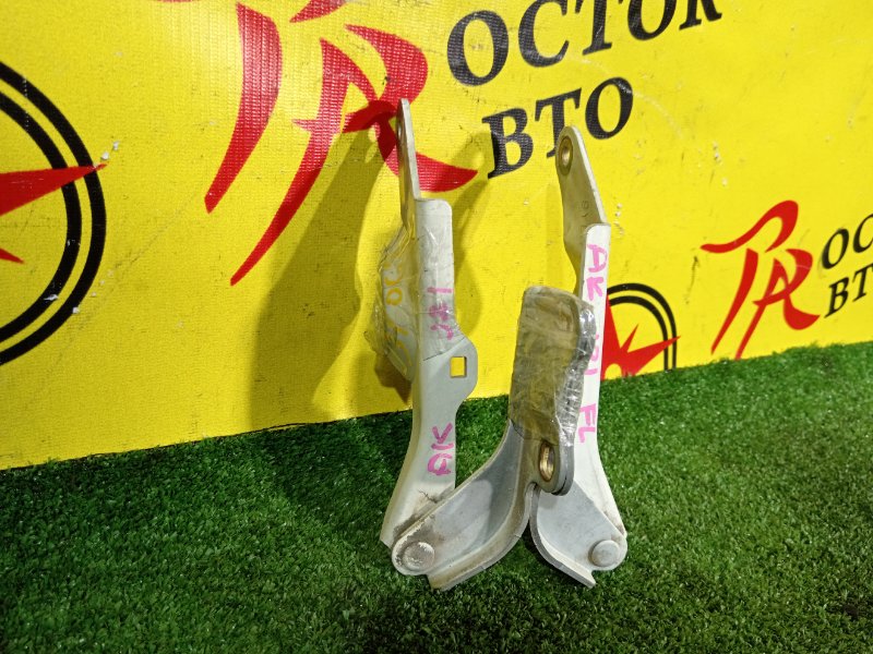 Петля капота, 300 рублей, Красноярск