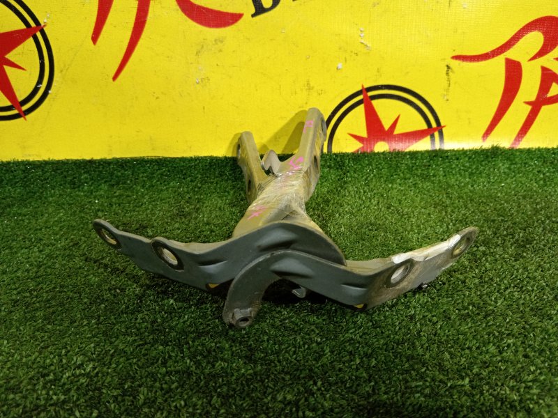 Петля капота, 300 рублей, Красноярск