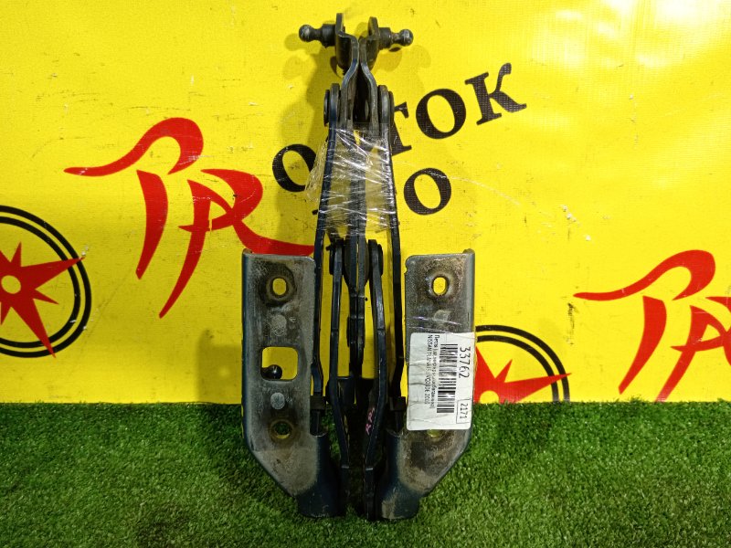 петля (шарнир крышки багажника), 350 рублей, Красноярск